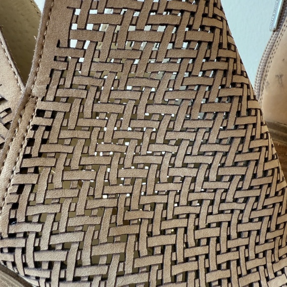 Vince Camuto Brown Ankle Booties - Picture 6 of 10